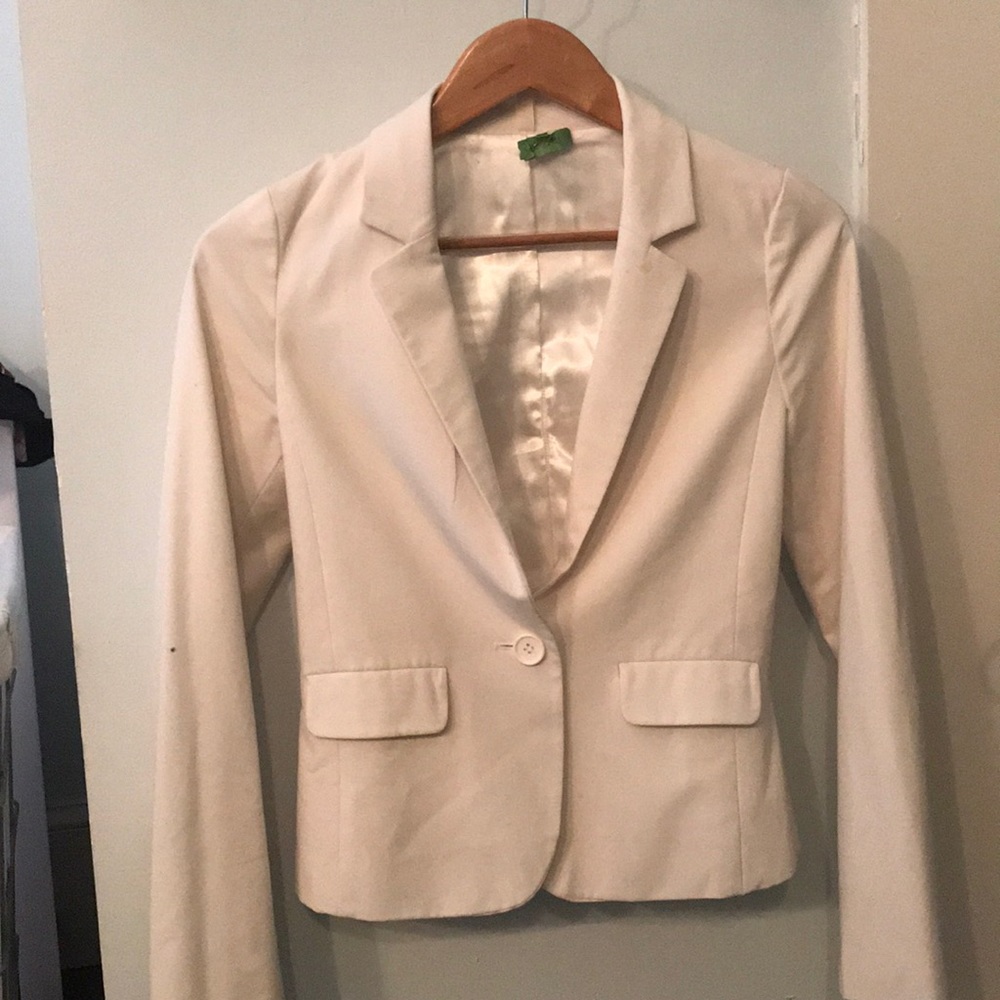 Frenchi off white blazer XS
